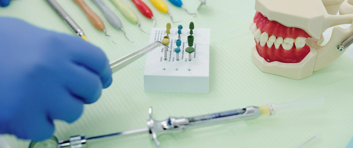 Pribor kod ortodonta